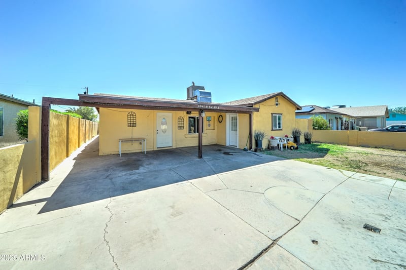 6541 54th Ave, Glendale, AZ 85301