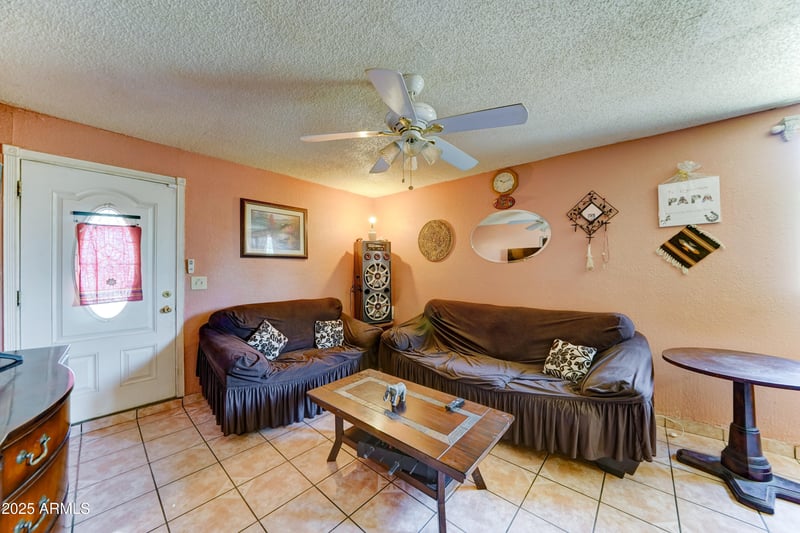 6541 54th Ave, Glendale, AZ 85301