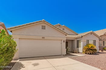 6541 Cordes Rd, Phoenix, AZ 85043