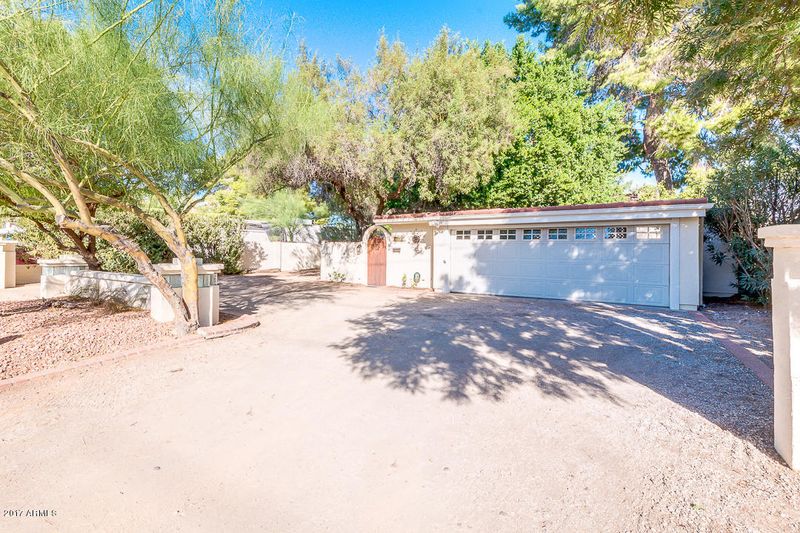 6541 N 12th St, Phoenix, AZ 85014