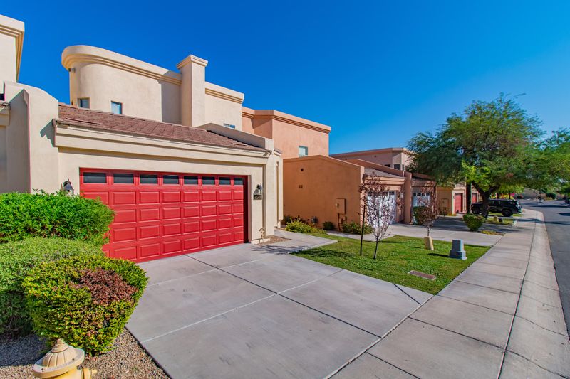 6541 N 18th Pl, Phoenix, AZ 85016