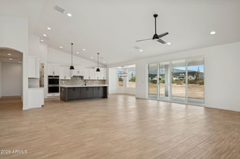 6542 171st Dr, Waddell, AZ 85355