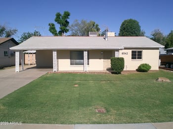 6542 61st Dr, Glendale, AZ 85301