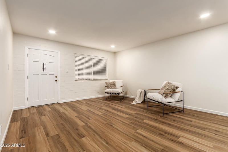 6544 12th St #19, Phoenix, AZ 85014
