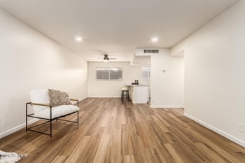 6544 12th St #19, Phoenix, AZ 85014
