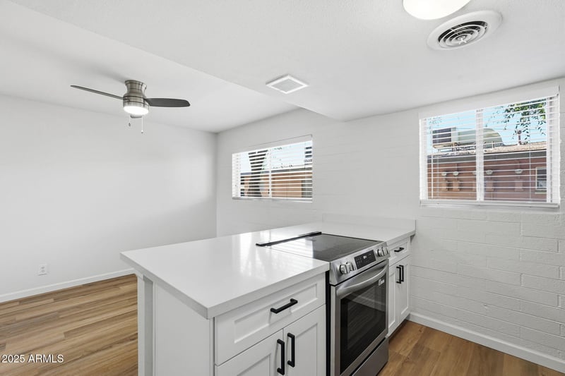 6544 12th St #19, Phoenix, AZ 85014