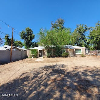 6544 59th Dr, Glendale, AZ 85301