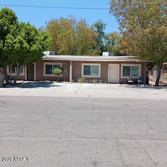 6544 59th Dr, Glendale, AZ 85301