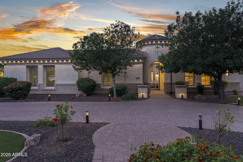 6544 S Oakwood Way, Gilbert, AZ 85298