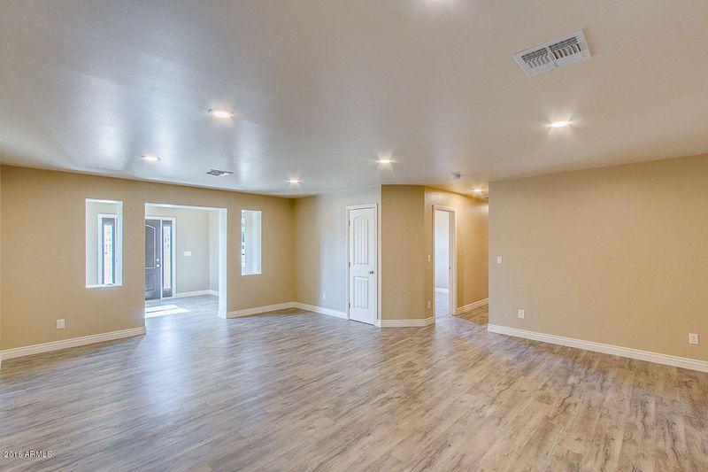 6545 E Mclellan Rd, Mesa, AZ 85205