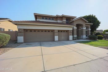 6545 W Robin Ln, Glendale, AZ 85310