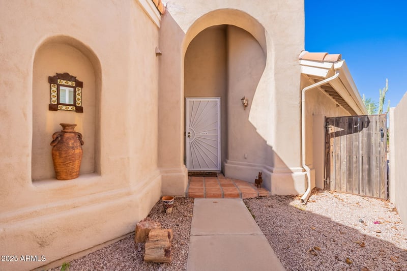 6546 Sugarloaf St, Mesa, AZ 85215