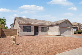 6546 Cordes Rd, Phoenix, AZ 85043