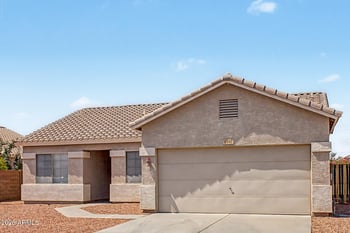 6546 W Cordes Rd, Phoenix, AZ 85043