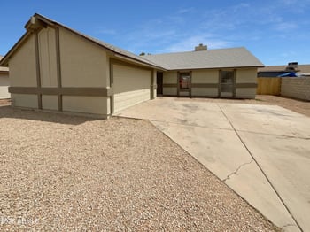 6547 73rd Dr, Glendale, AZ 85303