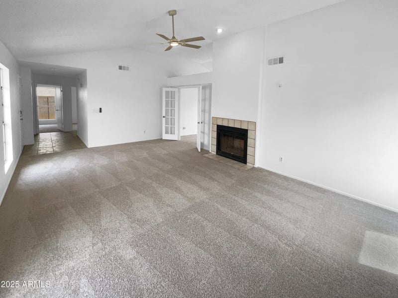 6547 73rd Dr, Glendale, AZ 85303