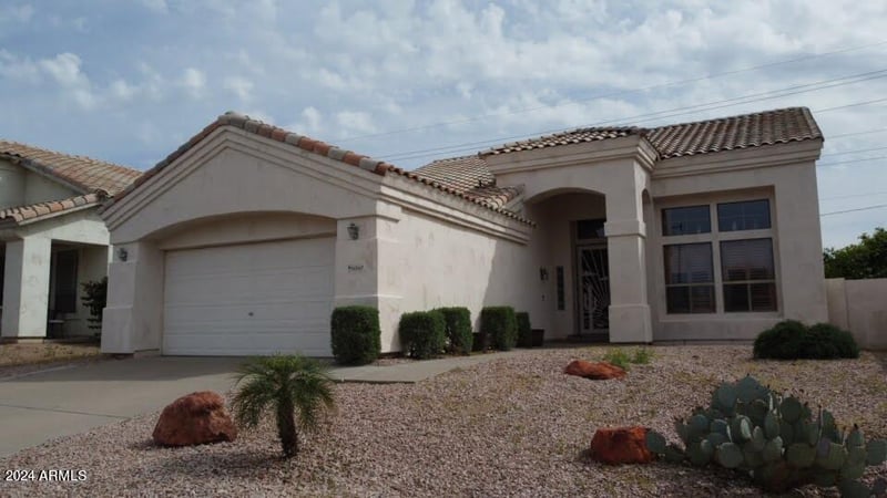 6547 Sierra Morena St, Mesa, AZ 85215