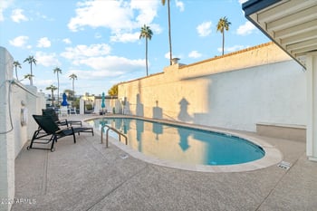 6547 Villa Manana Dr, Phoenix, AZ 85014