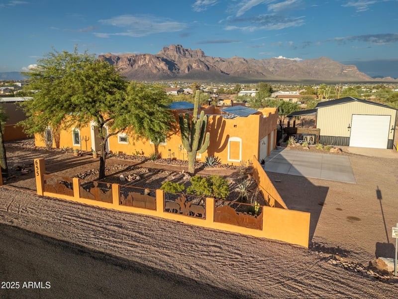 655 Conestoga Rd, Apache Junction, AZ 85119