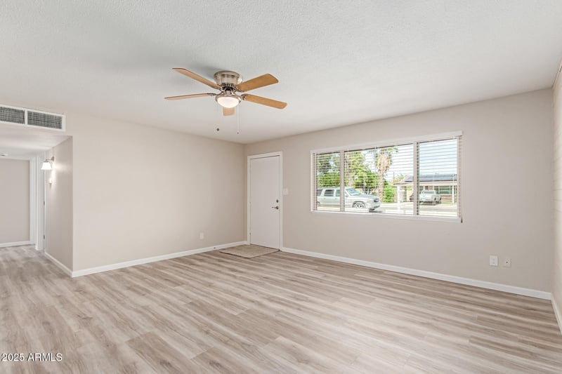 655 Dana Ave, Mesa, AZ 85210