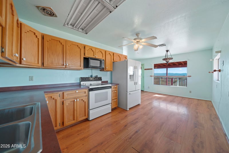 655 S 333rd Ave, Wickenburg, AZ 85390