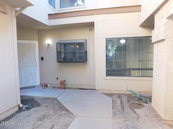 6550 47th Ave #113, Glendale, AZ 85301