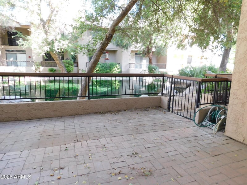 6550 47th Ave #113, Glendale, AZ 85301