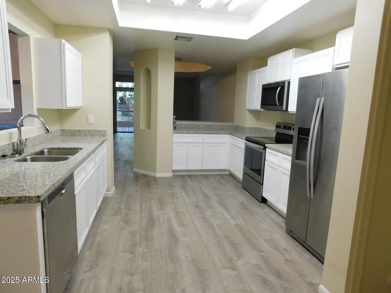 6550 47th Ave #113, Glendale, AZ 85301