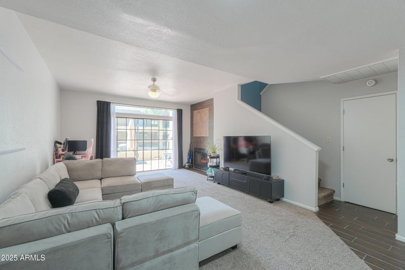 6550 47th Ave #194, Glendale, AZ 85301