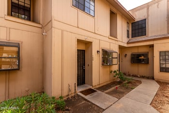 6550 47th Ave #196, Glendale, AZ 85301