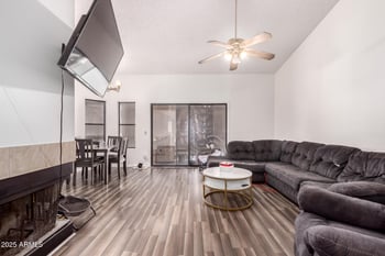 6550 47th Ave #201, Glendale, AZ 85301