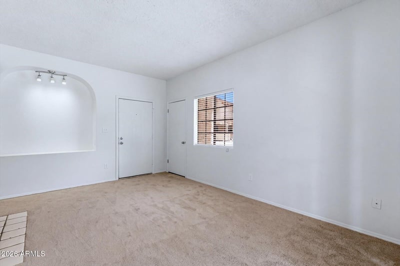 6550 47th Ave #189, Glendale, AZ 85301