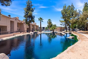 6550 47th Ave #189, Glendale, AZ 85301