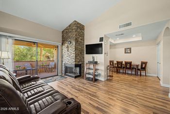 6550 N 47th Ave #245, Glendale, AZ 85301
