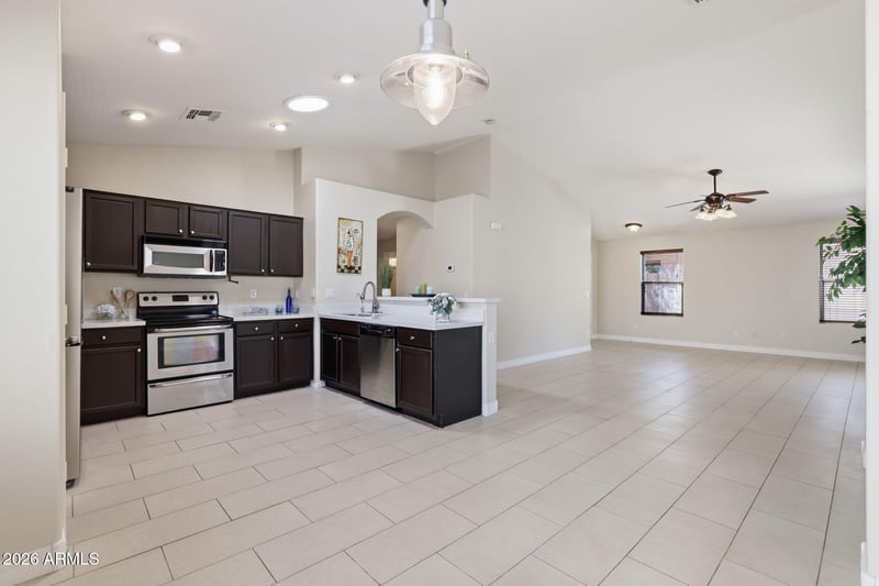6550 S 44th Ave, Laveen, AZ 85339