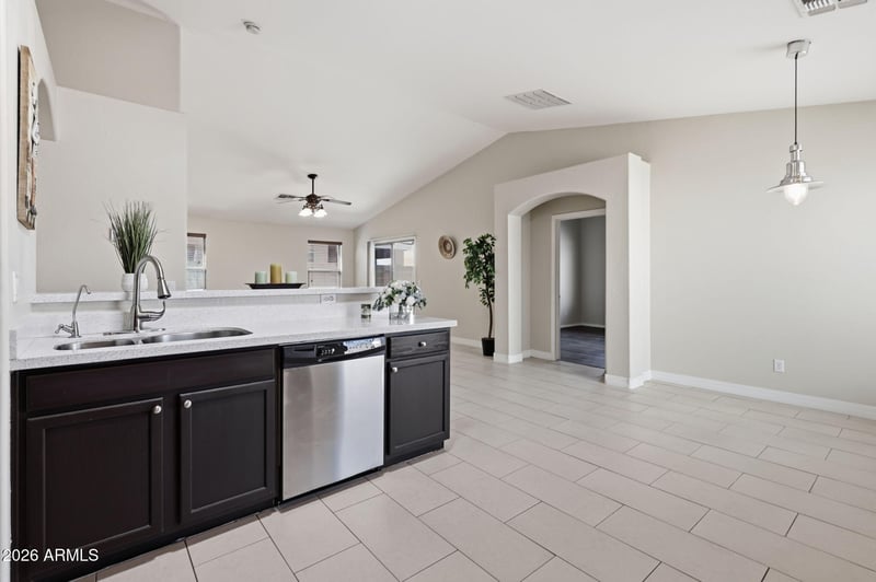 6550 S 44th Ave, Laveen, AZ 85339