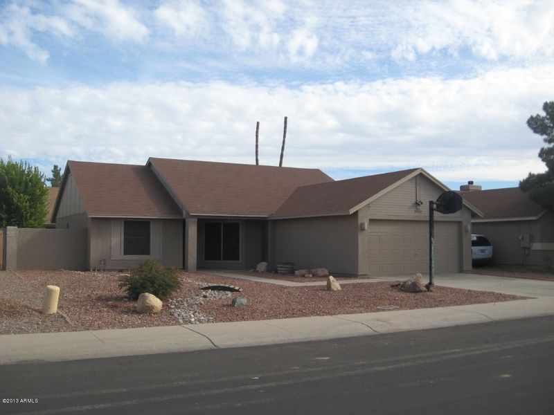 6553 N 73rd Dr, Glendale, AZ 85303