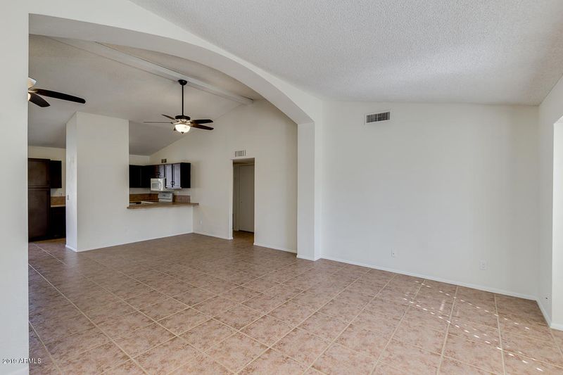 6554 E Jasmine St, Mesa, AZ 85205