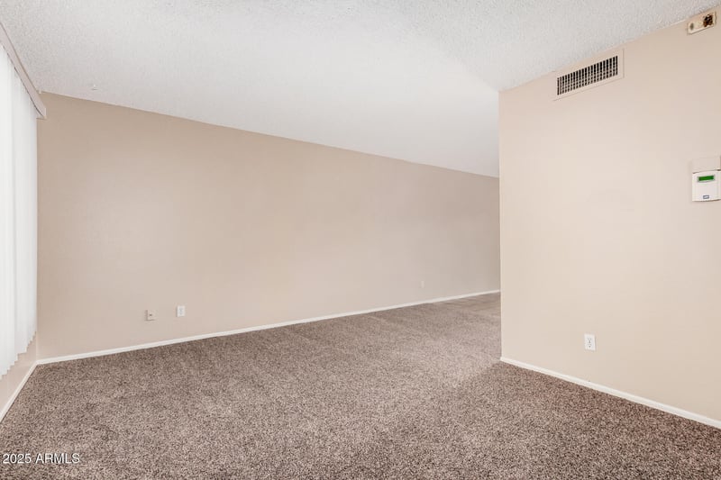 6556 S La Rosa Dr, Tempe, AZ 85283