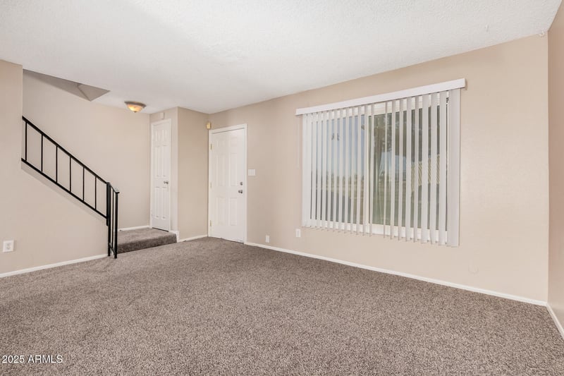 6556 S La Rosa Dr, Tempe, AZ 85283