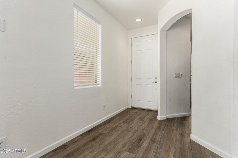 6557 S Classic Way, Gilbert, AZ 85298