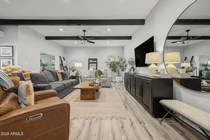 6559 Villa Manana Dr, Phoenix, AZ 85014