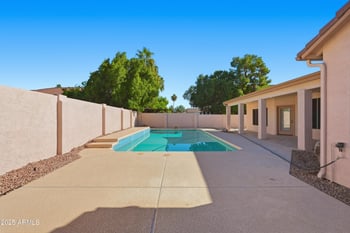 656 Johnson Dr, Gilbert, AZ 85233