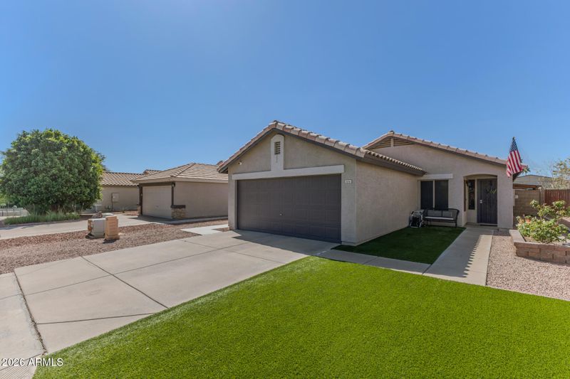 656 S 99th St, Mesa, AZ 85208