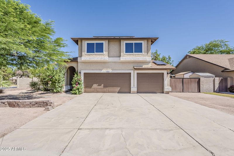 656 W Devon Ct, Gilbert, AZ 85233