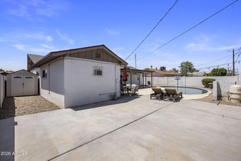 656 Ivanhoe St, Chandler, AZ 85225