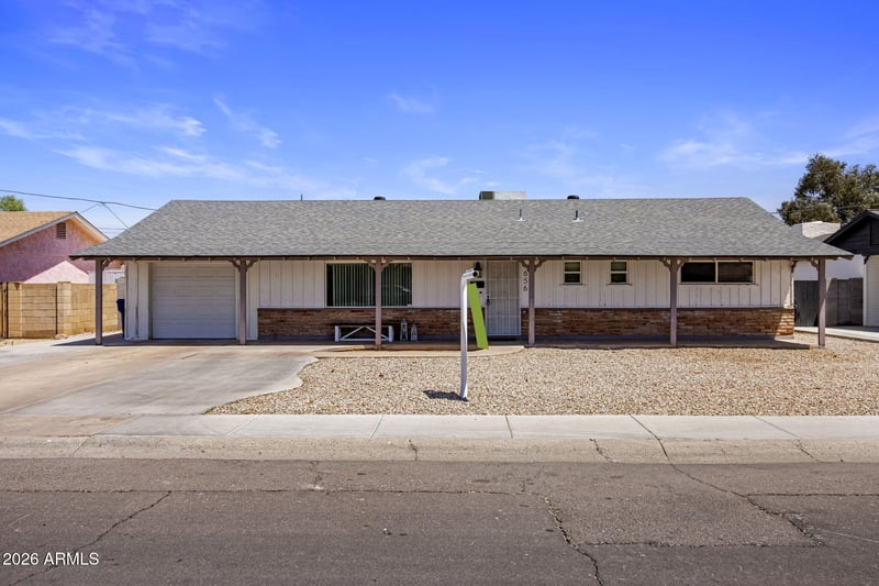 656 Ivanhoe St, Chandler, AZ 85225