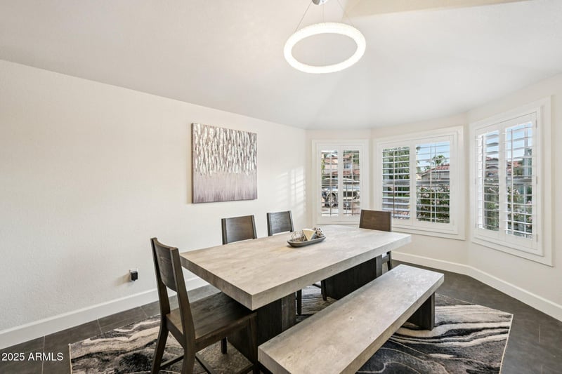 6560 Saddleback St, Mesa, AZ 85215