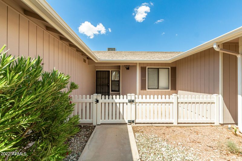 6564 E Dodge St, Mesa, AZ 85205