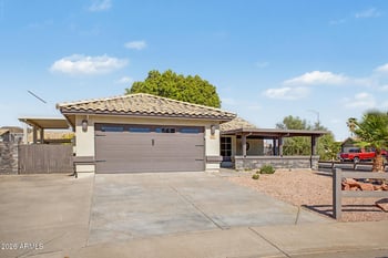 6566 Russell St, Mesa, AZ 85215